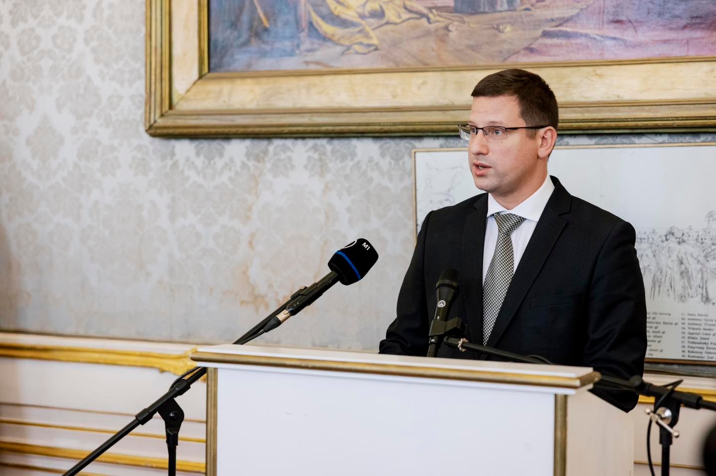 Gulyás Gergelyt a kegyeleti érzékkel is ellentétesnek nevezte az Úzvölgyében történteket Fotó: Gulyás Gergely Facebook oldala 